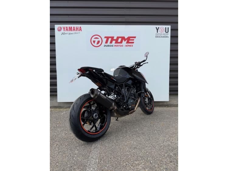 KTM 1290 SUPER DUKE R