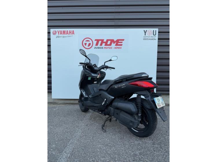 YAMAHA XMAX 125 MOMO DESIGN