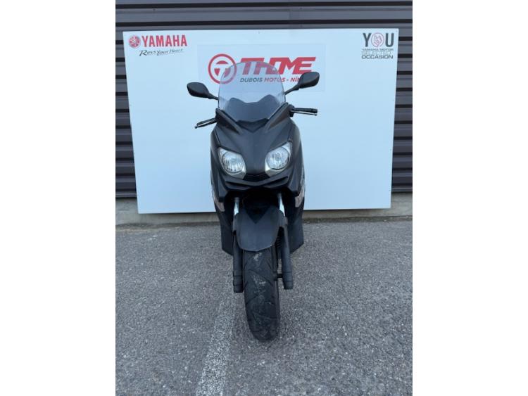 YAMAHA XMAX 125 MOMO DESIGN