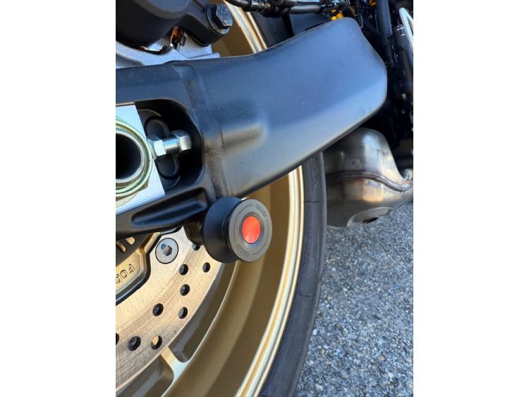 YAMAHA XSR 900 