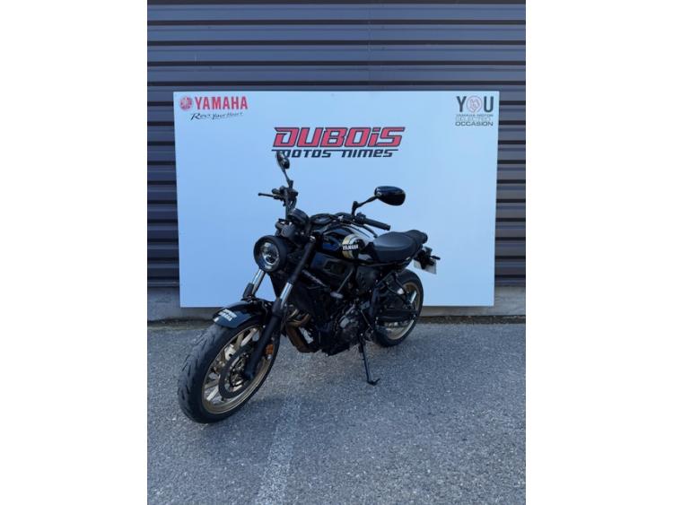 YAMAHA XSR 700