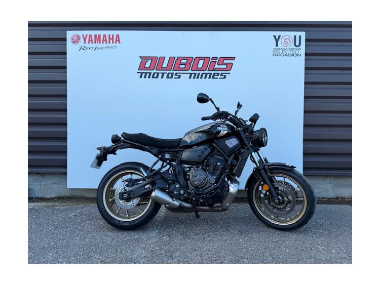YAMAHA XSR 700