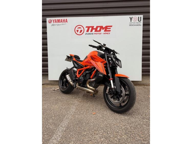 KTM 1390 SUPER DUKE R