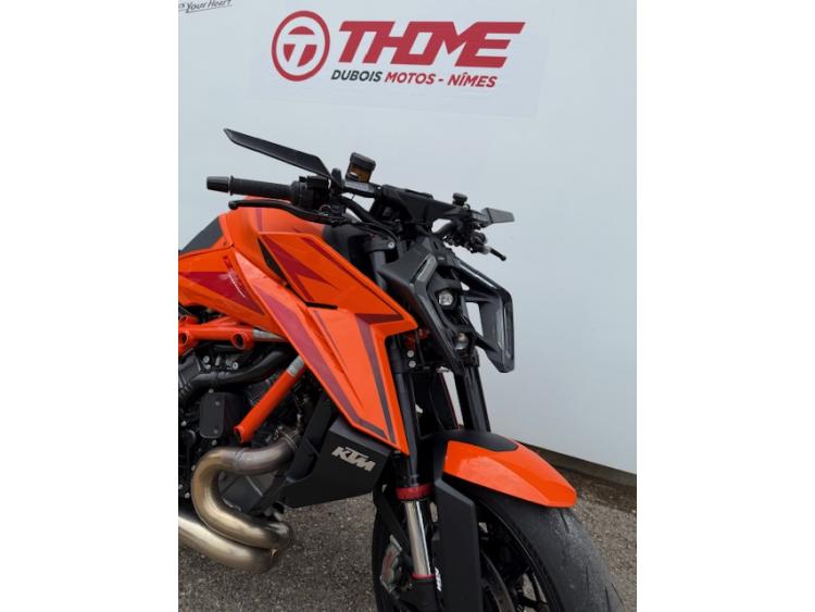 KTM 1390 SUPER DUKE R