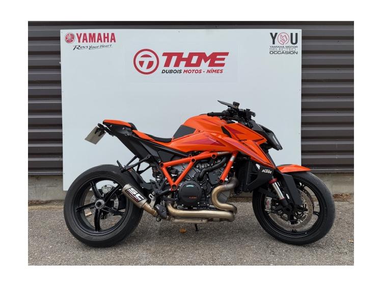 KTM 1390 SUPER DUKE R