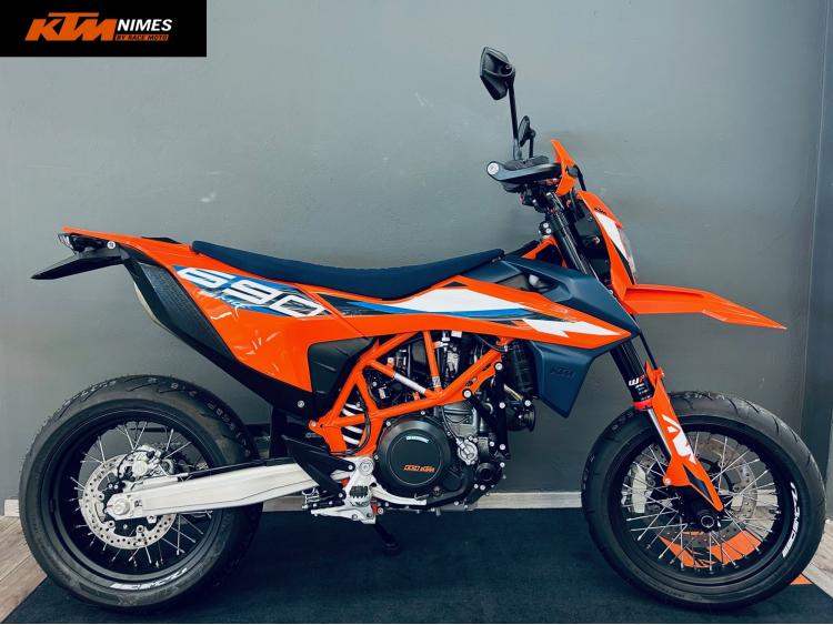 KTM 690 SMC R 2024 - 