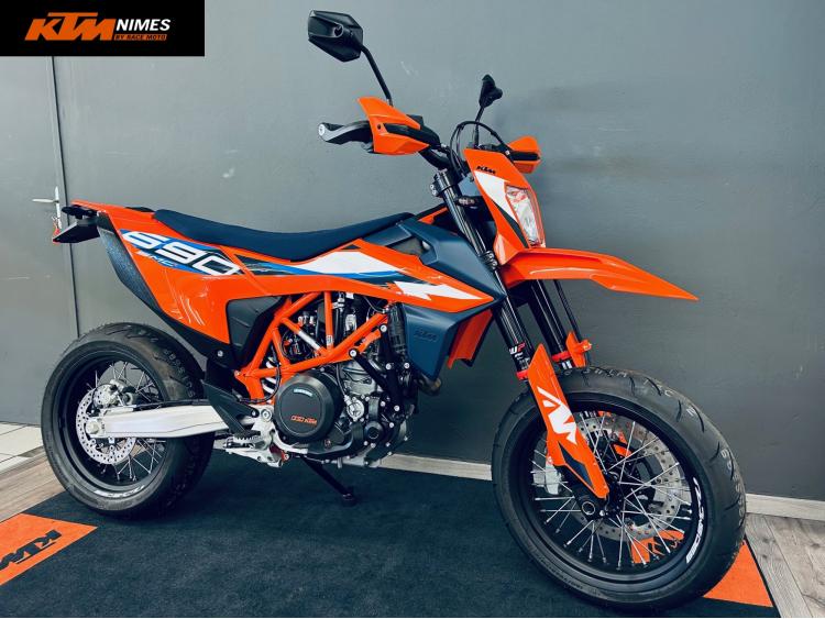 KTM 690 SMC R 2024 - 