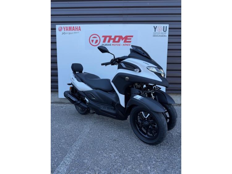 YAMAHA TRICITY 300