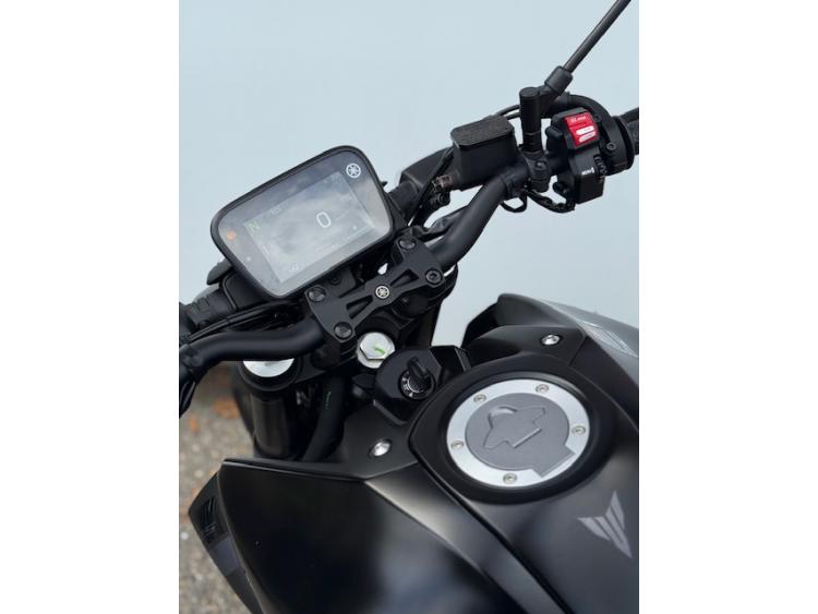YAMAHA MT-125 ABS