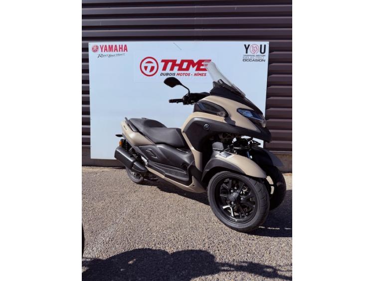 YAMAHA TRICITY 300