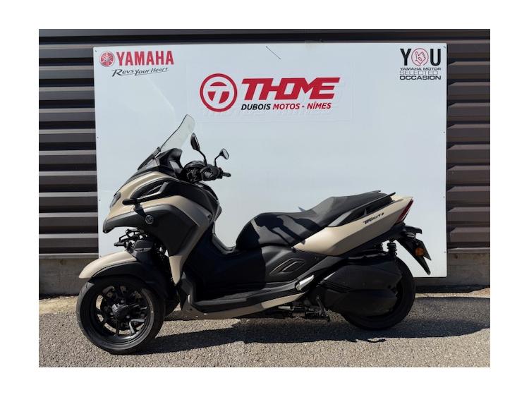 YAMAHA TRICITY 300