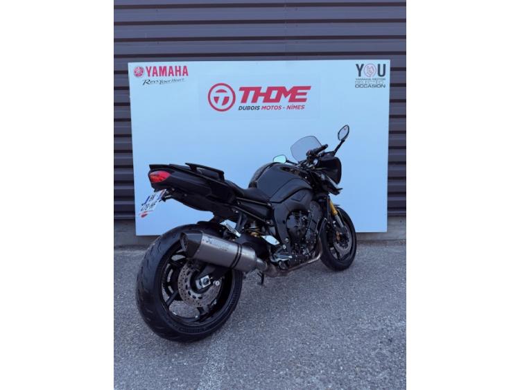 YAMAHA FZ8 S
