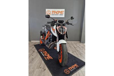KTM 1290 SUPER DUKE R
