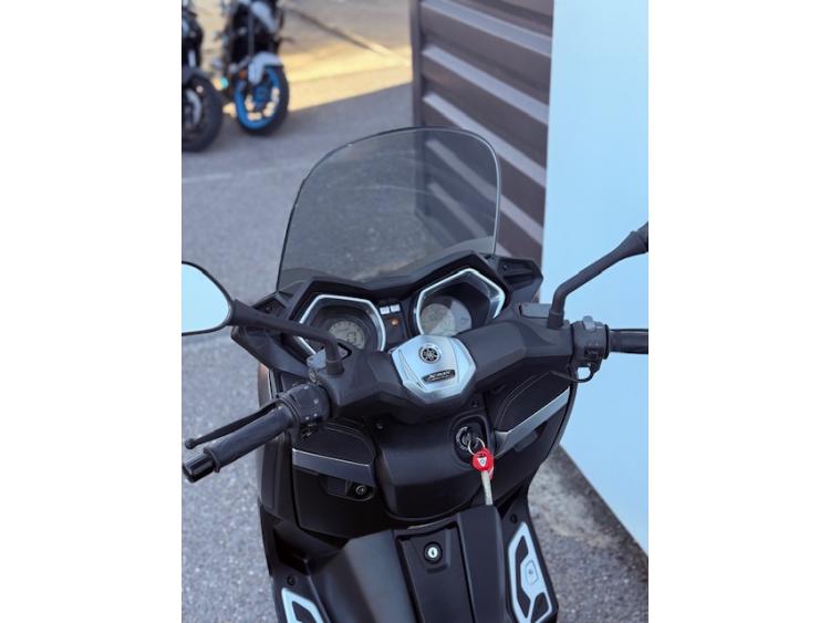YAMAHA XMAX 125 IRON MAX
