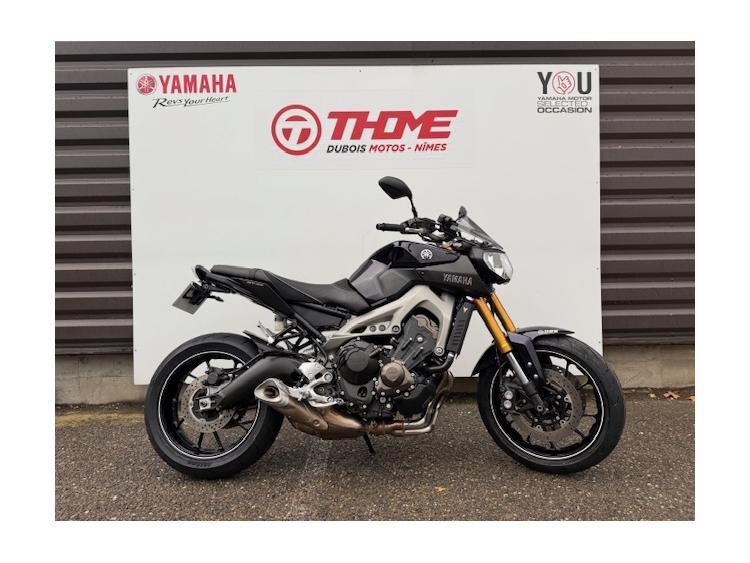 YAMAHA MT-09