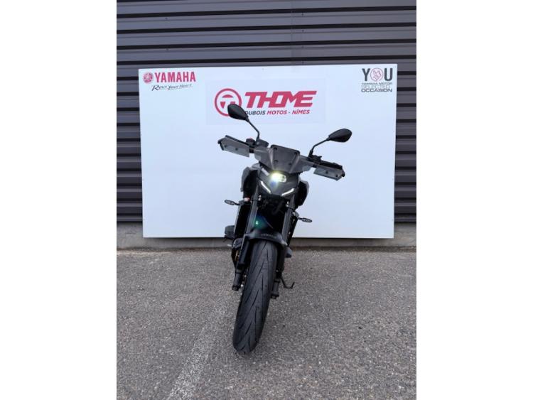 YAMAHA MT-07 FULL BLACK (47.5CV) GARANTIE CONSTRUCTEUR 5 ANS