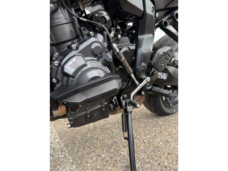 YAMAHA MT-07 FULL BLACK (47.5CV) GARANTIE CONSTRUCTEUR 5 ANS