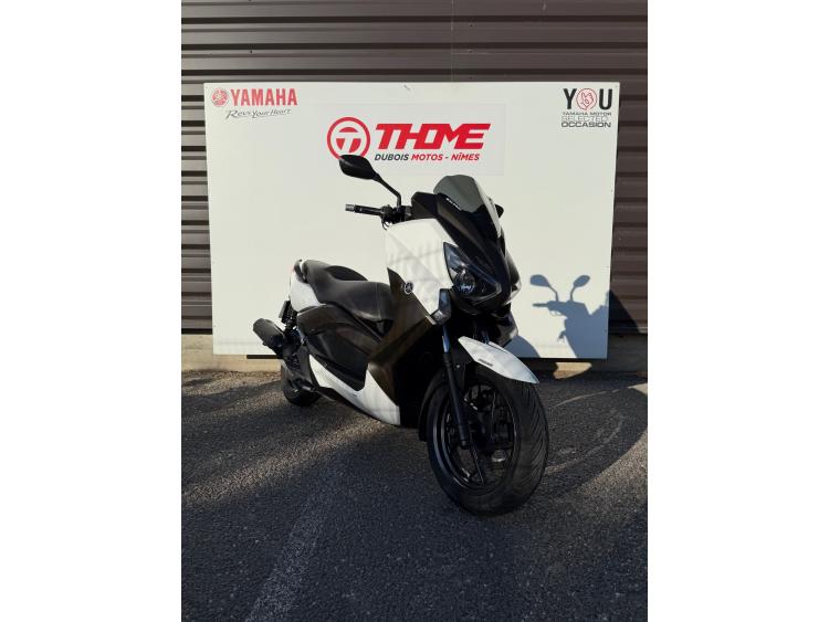 YAMAHA XMAX 125