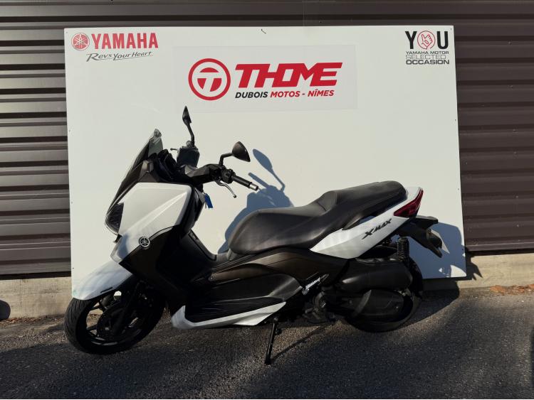 YAMAHA XMAX 125
