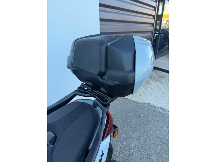 YAMAHA XMAX 125 TECH MAX