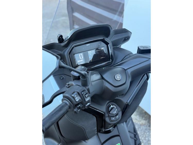 YAMAHA XMAX 125 TECH MAX