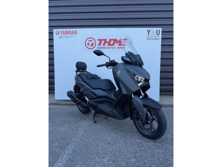 YAMAHA XMAX 300