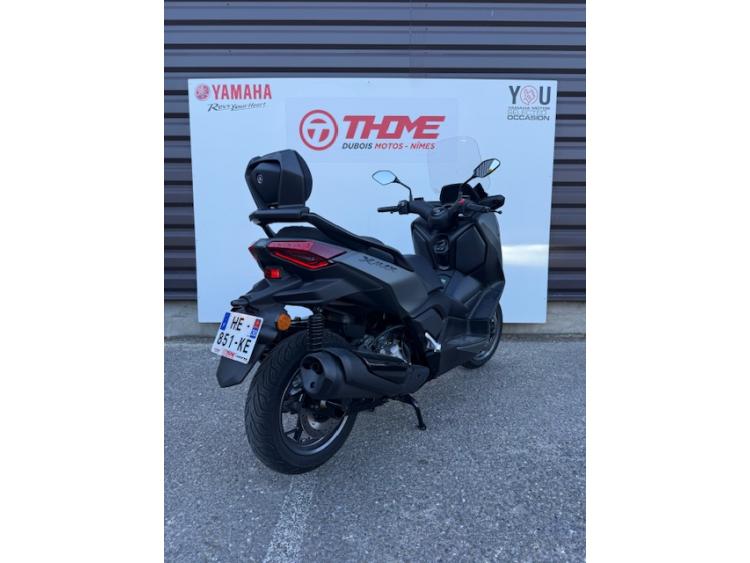 YAMAHA XMAX 300