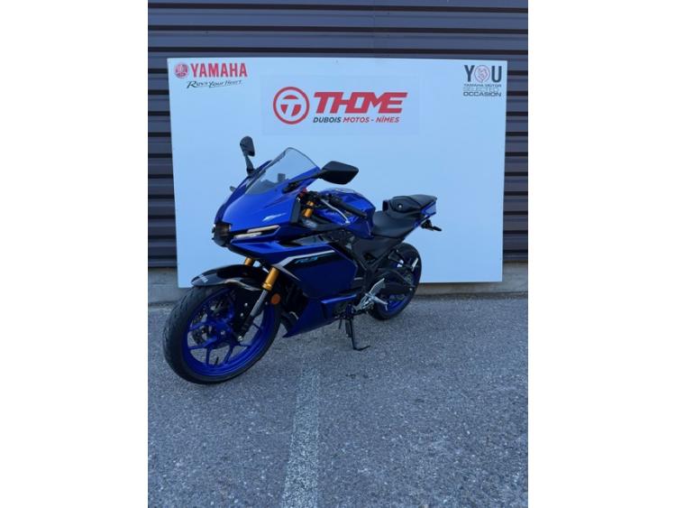 YAMAHA YZF-R3