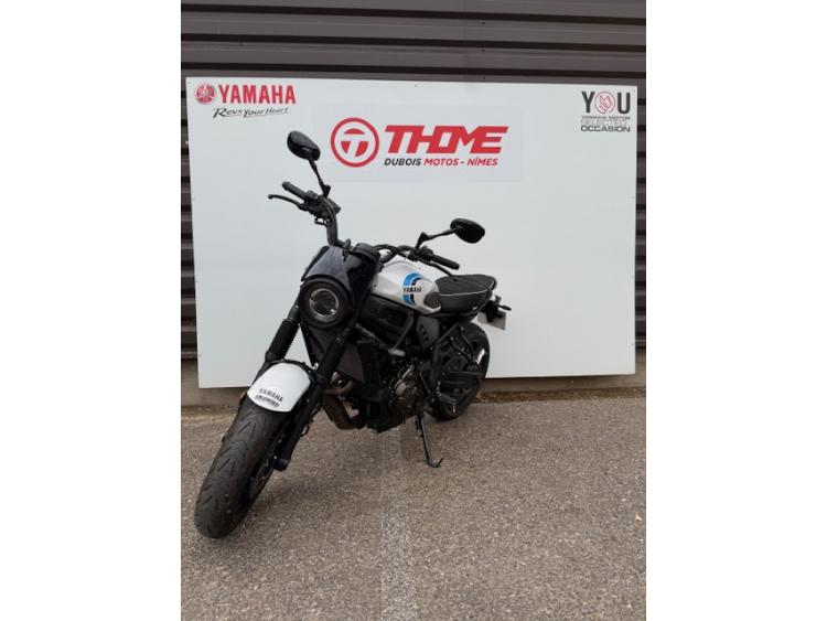 YAMAHA XSR 700