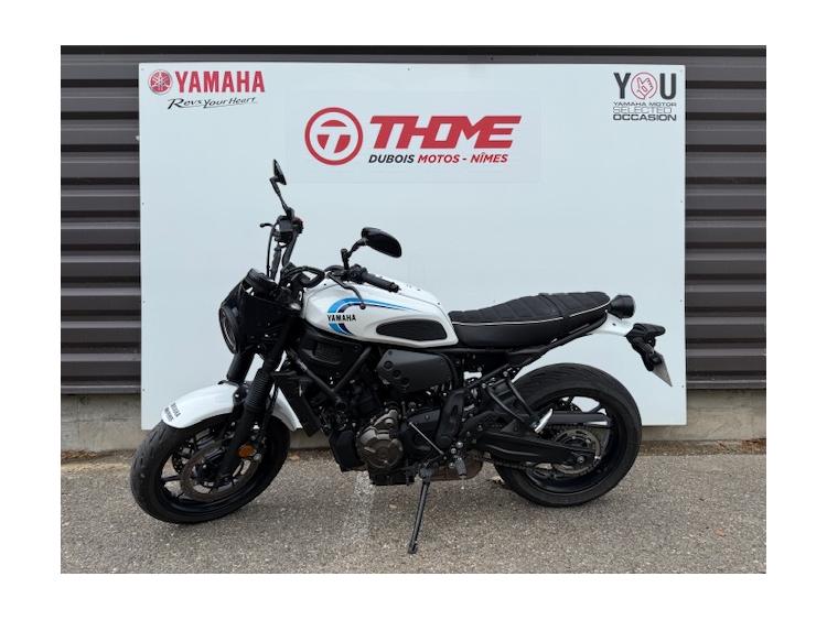 YAMAHA XSR 700