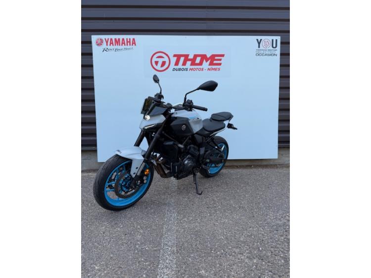YAMAHA MT-07 Y-AMT (47,5CV)