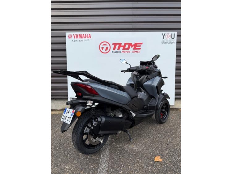 YAMAHA TRICITY 300