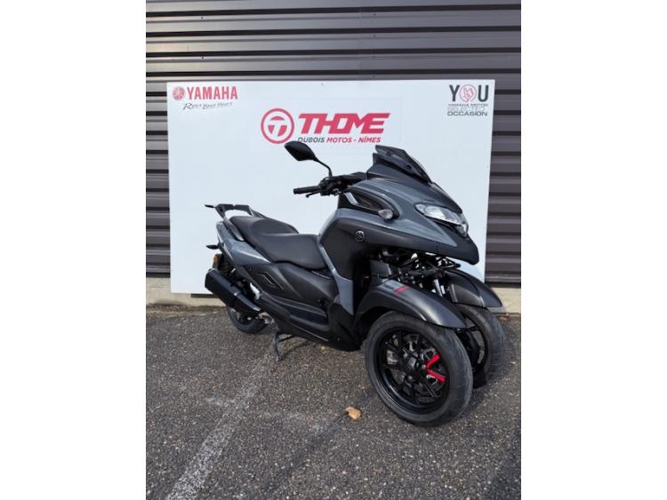 YAMAHA TRICITY 300