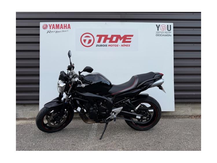 YAMAHA FZ6 S2