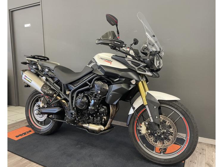 TRIUMPH TIGER 800 XR AKRAPOVIC - 4990€ (119€/mois)