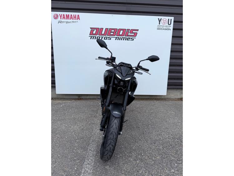 YAMAHA MT-03