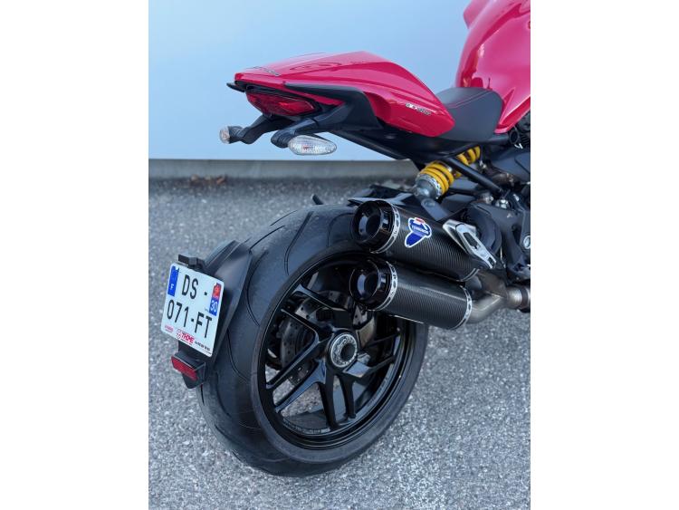 DUCATI MONSTER 1200