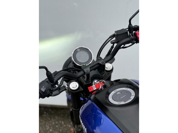 YAMAHA XSR 125