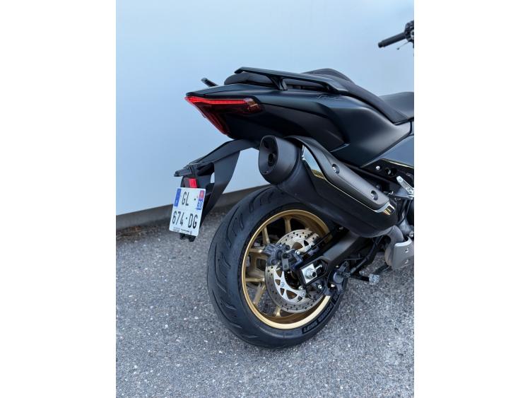 YAMAHA XP T-MAX 560 TECH MAX