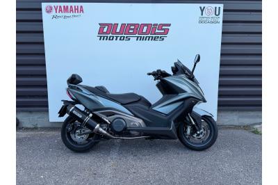 KYMCO AK 550