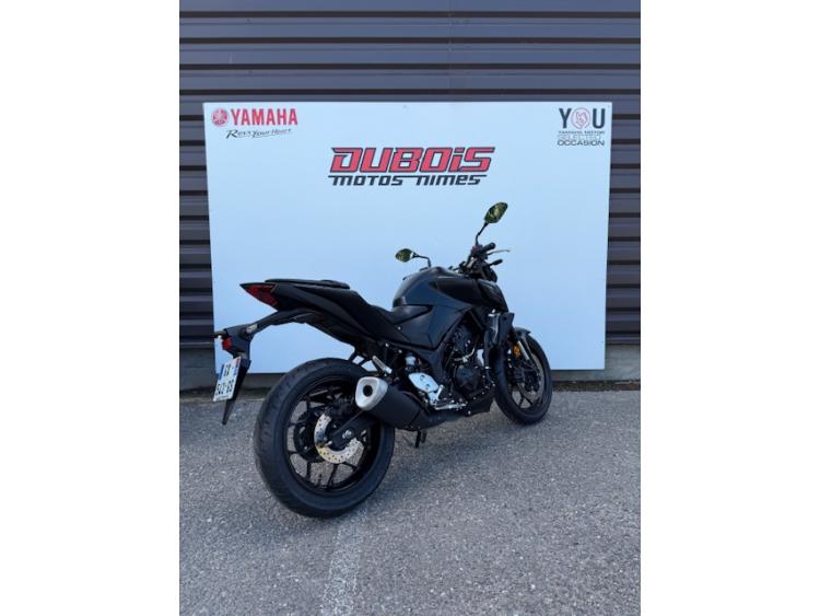 YAMAHA MT-03