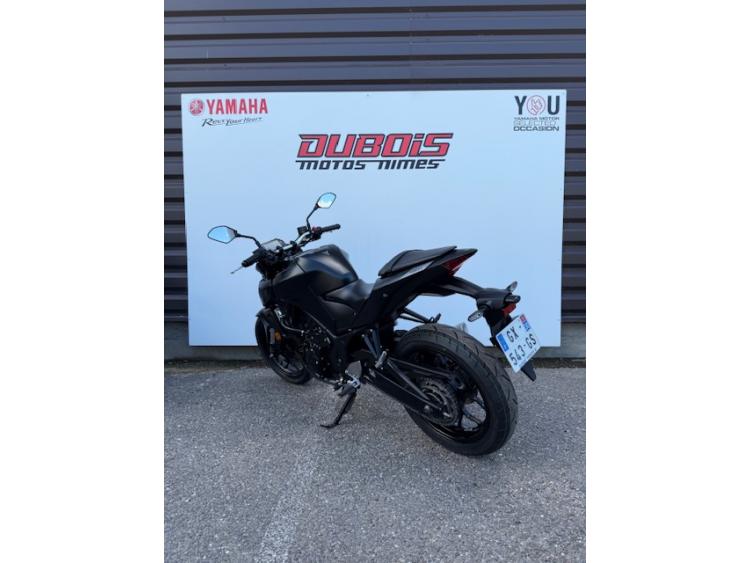YAMAHA MT-03