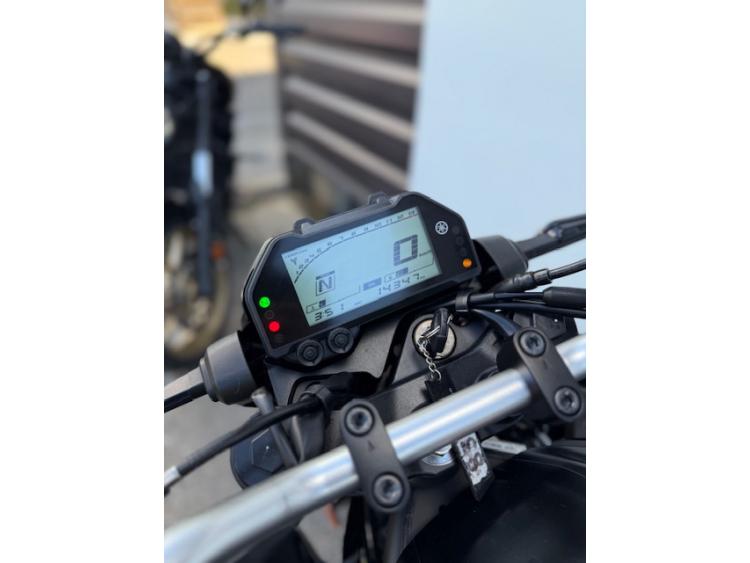 YAMAHA MT-03