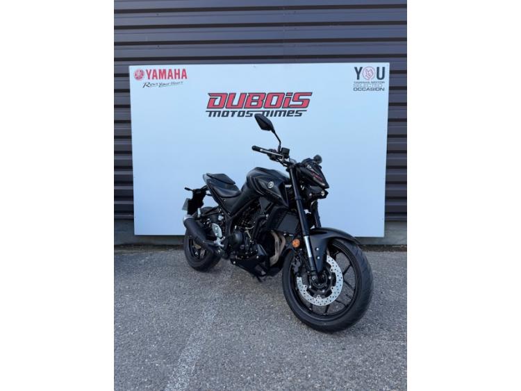 YAMAHA MT-03